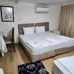 Mila Boutique&apt